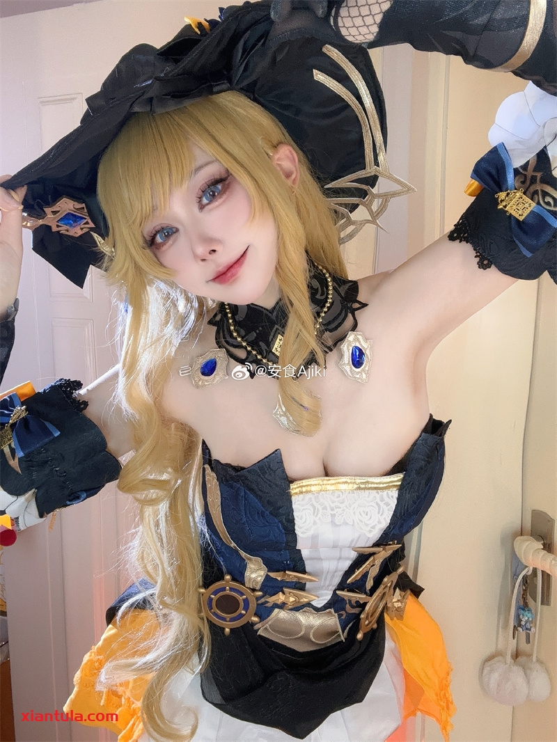 安食ajiki白猫猫的图片分享,身材与美貌的双重震撼 安食ajiki白猫猫的图片分享,身材与美貌的双重震撼