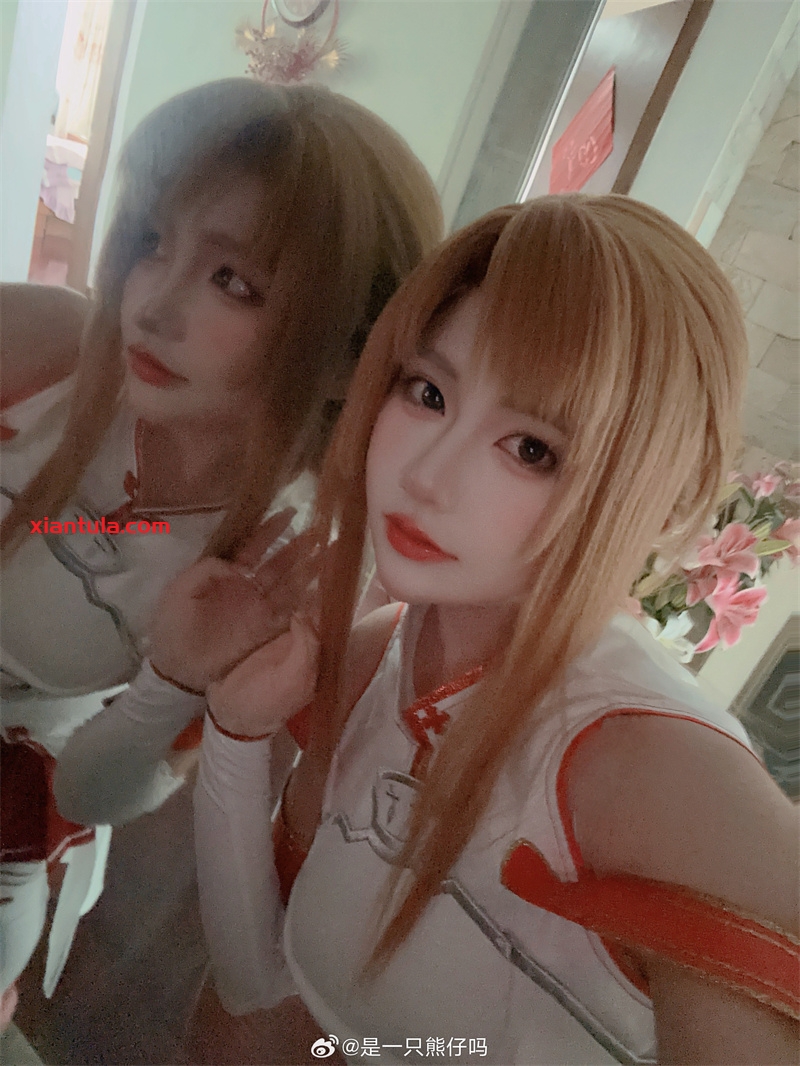 是一只熊仔吗图集在线阅读，50套图片随你下载