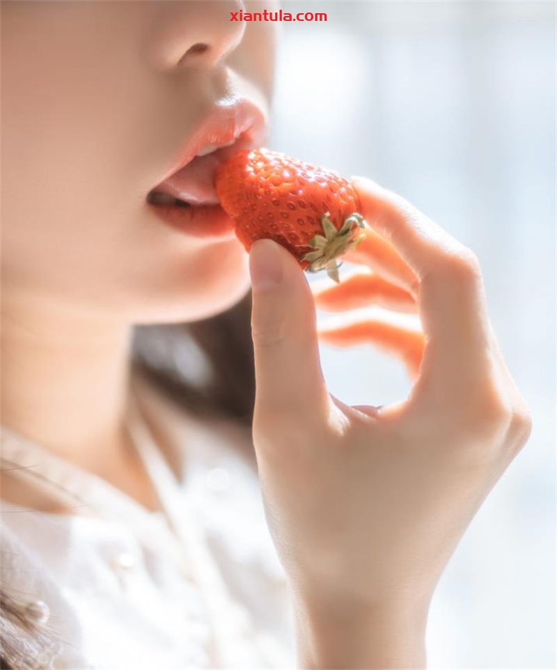 六味帝皇酱24张废墟时间，力量与美感的碰撞