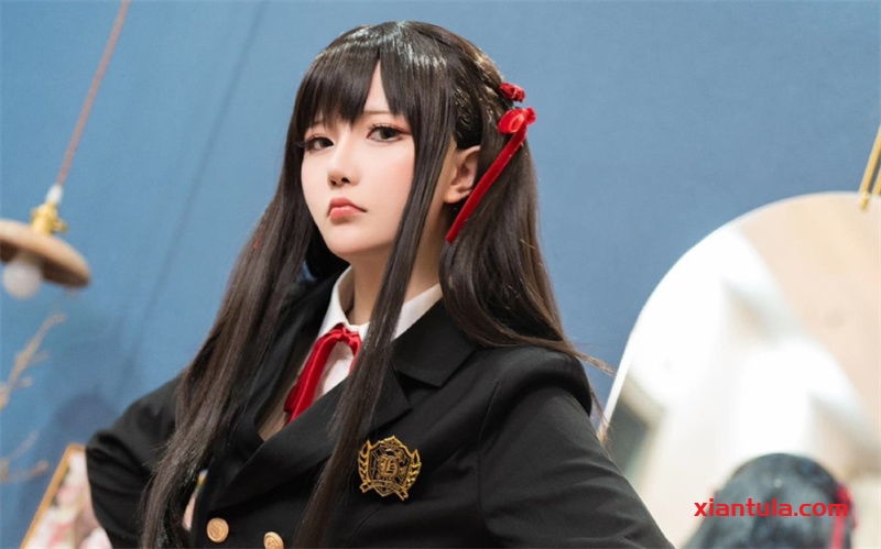 星之迟迟是不是卖图片的？70套定制照