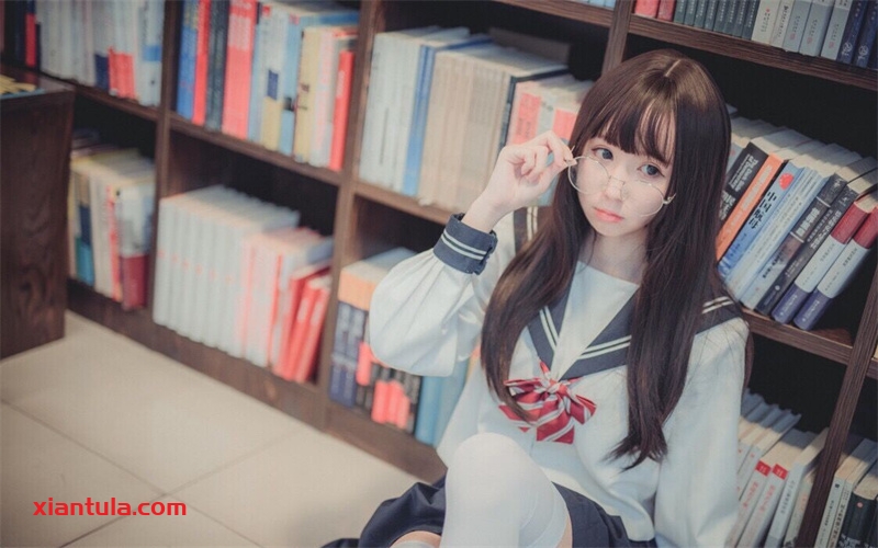 西园寺南歌与班长的游戏，1G让你看够