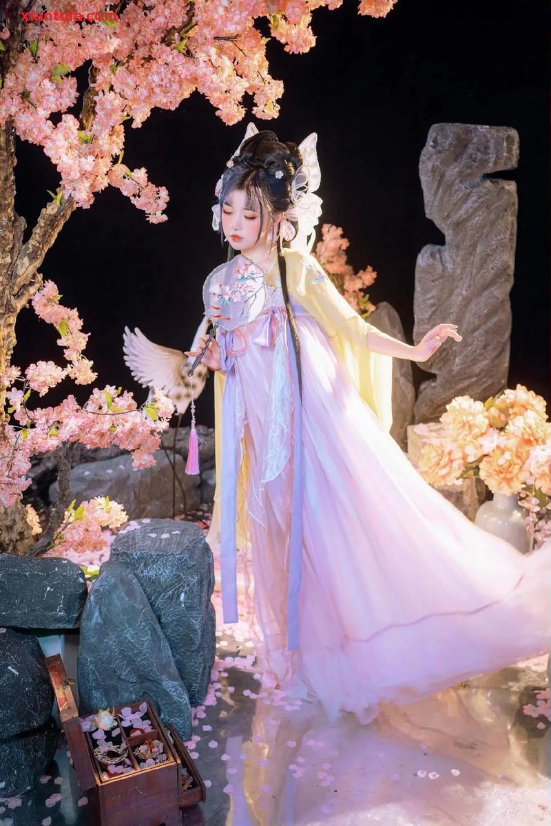 喵小吉150套全部作品免费独享,花絮大揭秘 喵小吉150套全部作品免费独享,花絮大揭秘