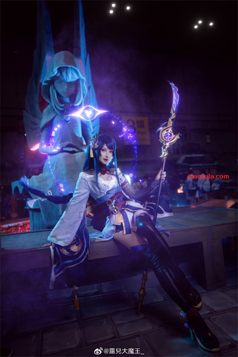 露兒大魔王的神秘面纱揭开:100部图片显露气质