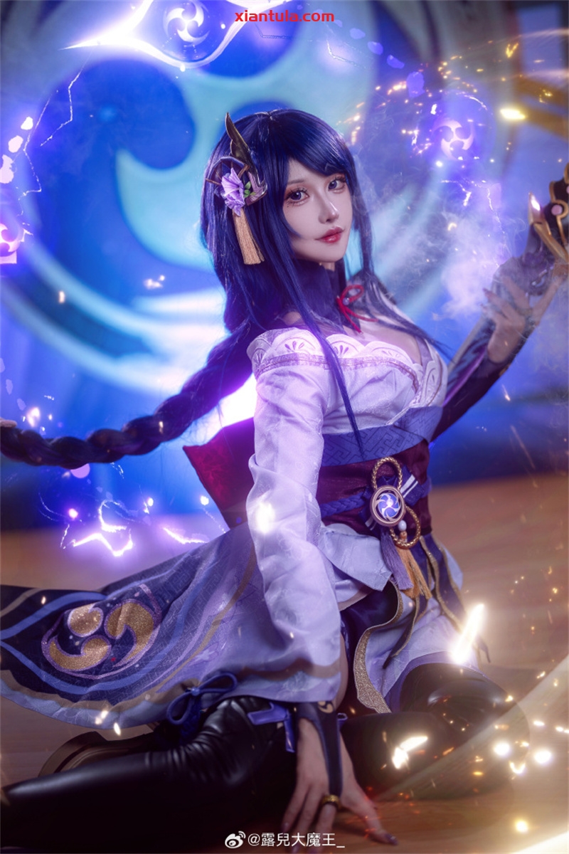 露兒大魔王的神秘面纱揭开:100部图片显露气质