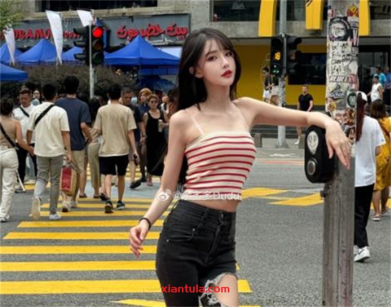 余多多dudu化生大航海女孩，专属你的定制内容