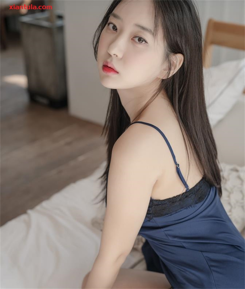 “纯天然美人”申才恩：从无名新人到顶级模特的逆袭之路！