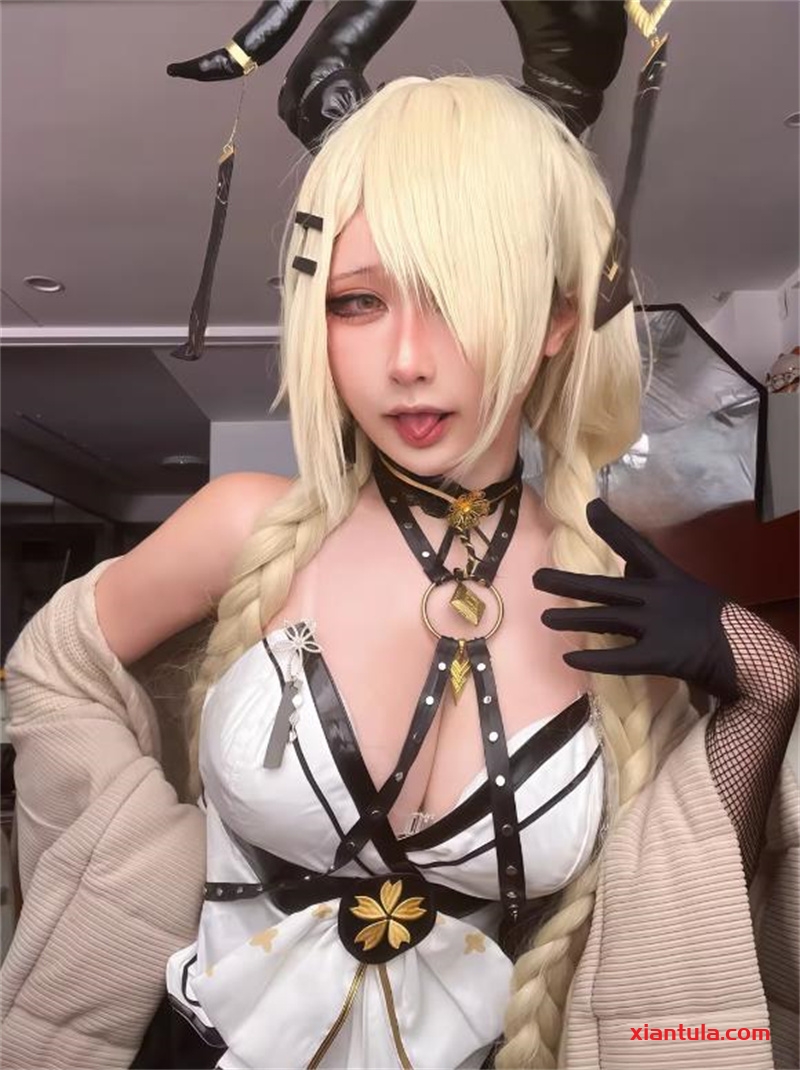 樱梨梨Eriri的二次元世界:还原经典角色的天才博主 樱梨梨Eriri的二次元世界:还原经典角色的天才博主