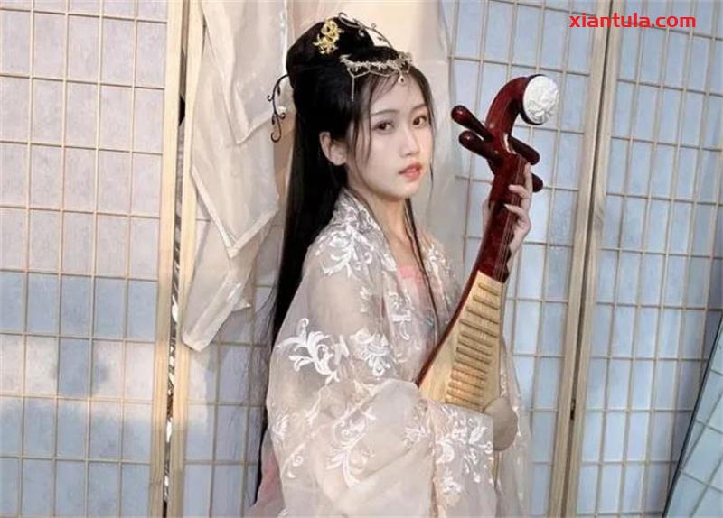 不呆猫:从普通古风女孩崛起,她的成长之路与近期黑料事件 不呆猫:从普通古风女孩崛起,她的成长之路与近期黑料事件