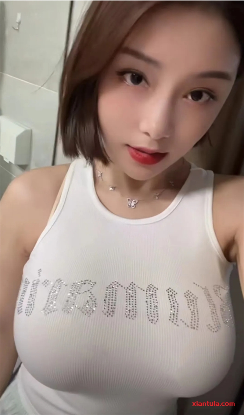 抖音达人奶雯:奶雯觅圈图片大全与时尚穿搭大揭秘! 抖音达人奶雯:奶雯觅圈图片大全与时尚穿搭大揭秘!