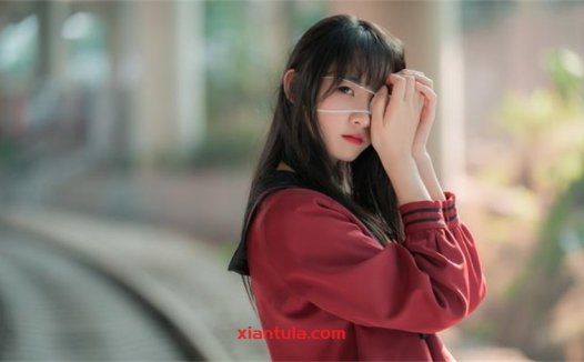 甜美与勇气并存：西呱呀呀呀的好图分享与次元英雄之路