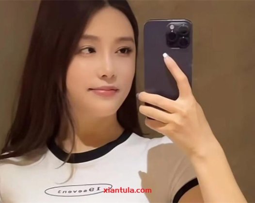 抖音达人奶雯：奶雯觅圈图片大全与时尚穿搭大揭秘！